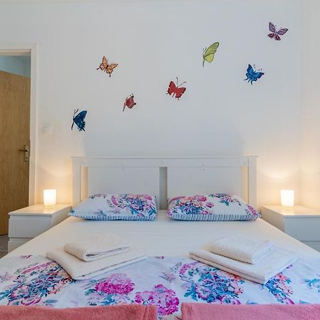 Apartman Antonija ツレス エクステリア 写真
