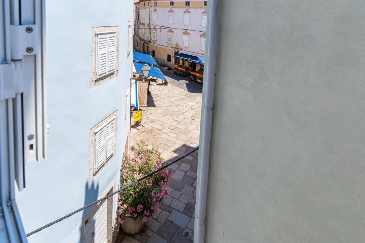 Apartman Antonija ツレス エクステリア 写真